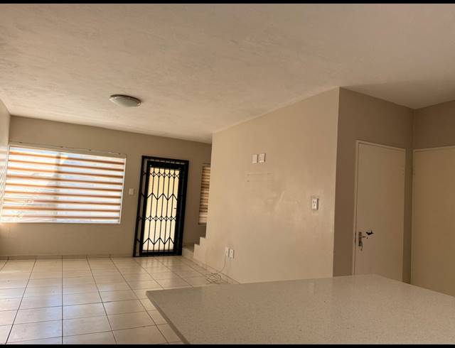 3 BEDROOM TOWNHOUSE FOR SALE IN WATERKLOOF AH